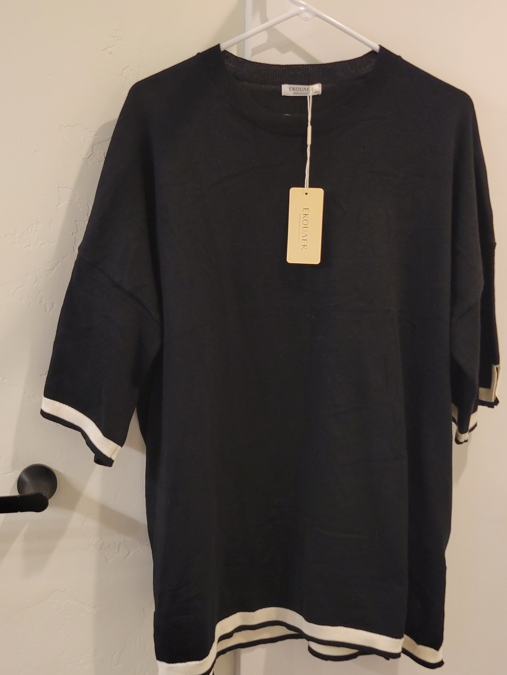 Men’s Black Short-Sleeve Knit Shirt with Contrast Trim